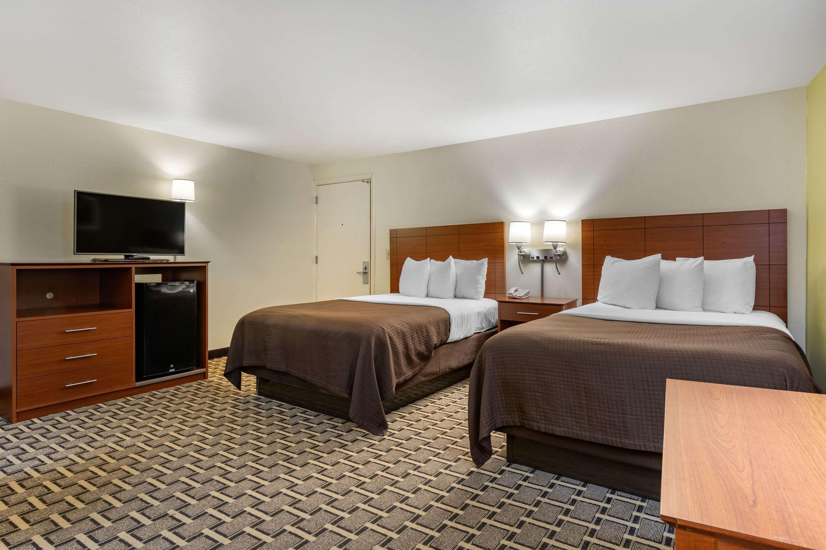 Econo Lodge Cherokee Near River Park Ngoại thất bức ảnh