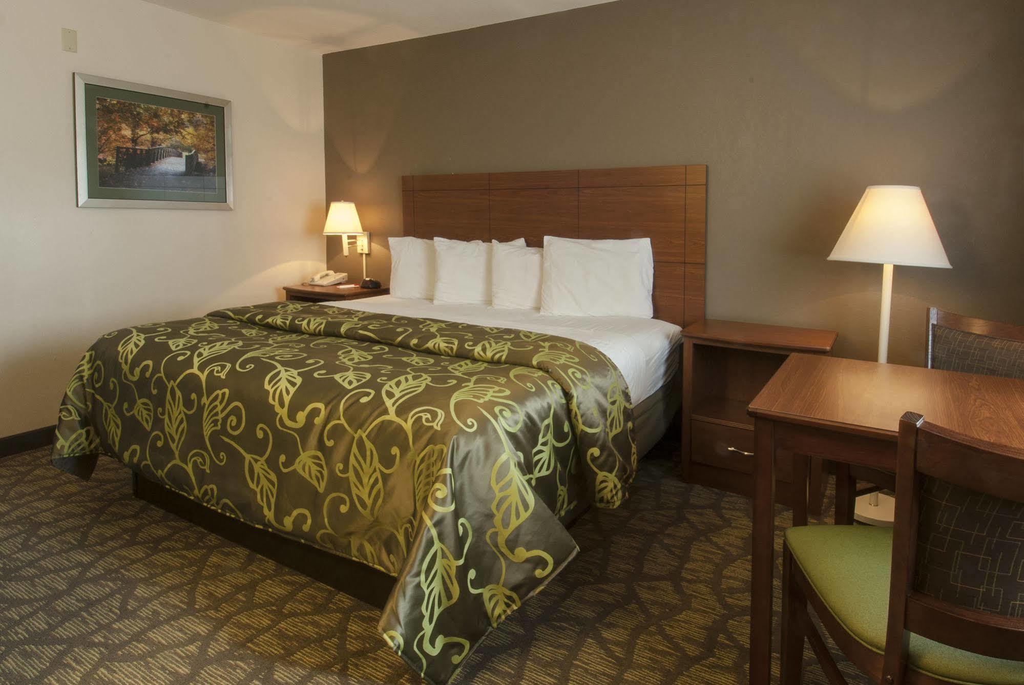 Econo Lodge Cherokee Near River Park Ngoại thất bức ảnh